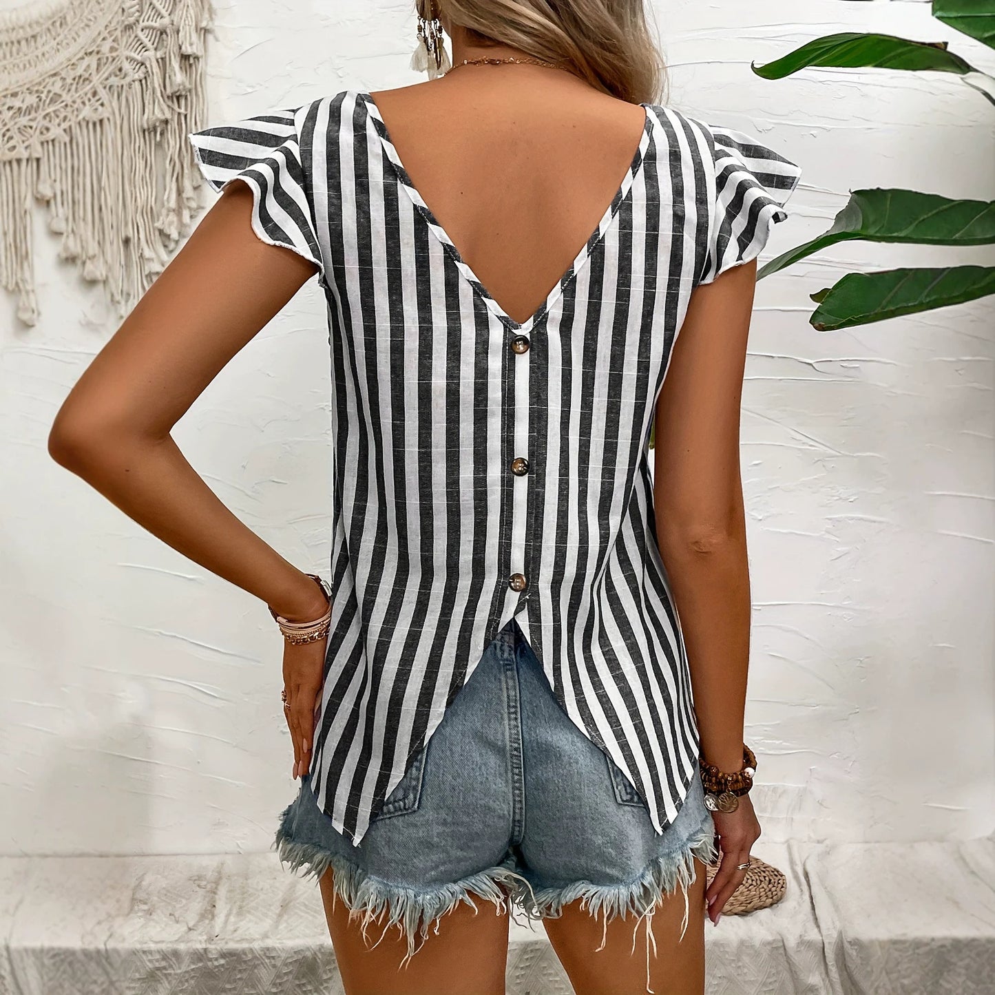 Rhythm V Tee
