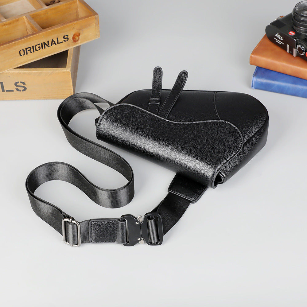 Cinder Saddle Crossbody Bag