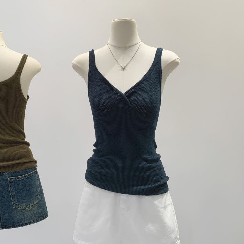 Contour V Crop Top