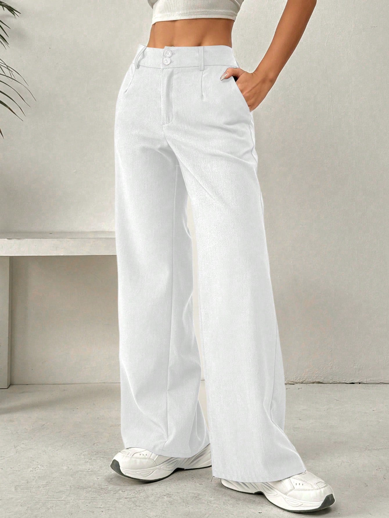 Linear Ease Straight-Leg Pants