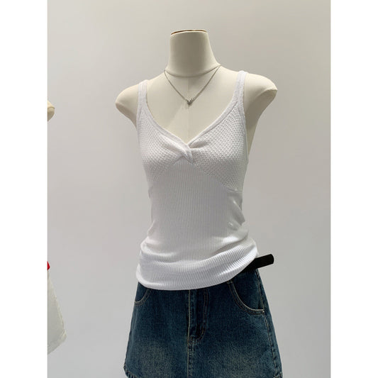 Contour V Crop Top