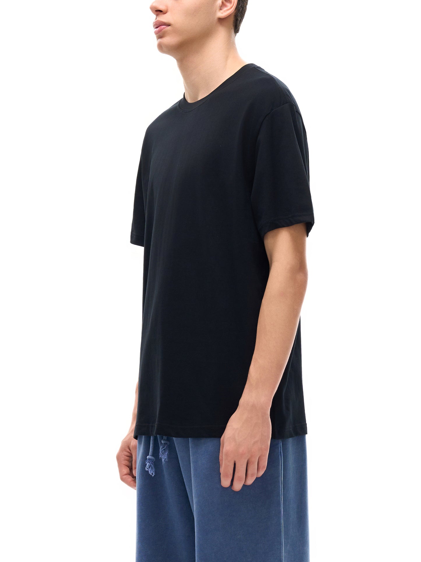 t-shirt,shirts
