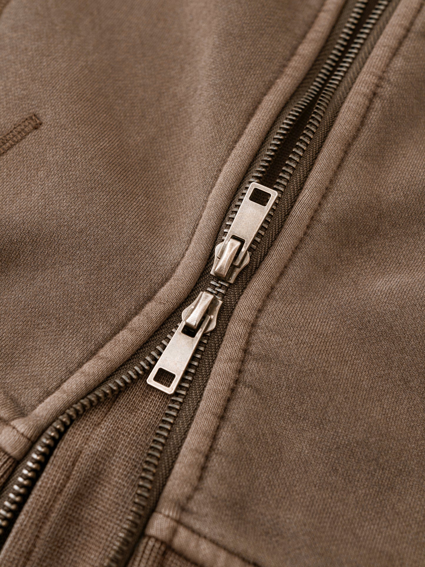 No 180 Afterimage Cropped Hoodie
