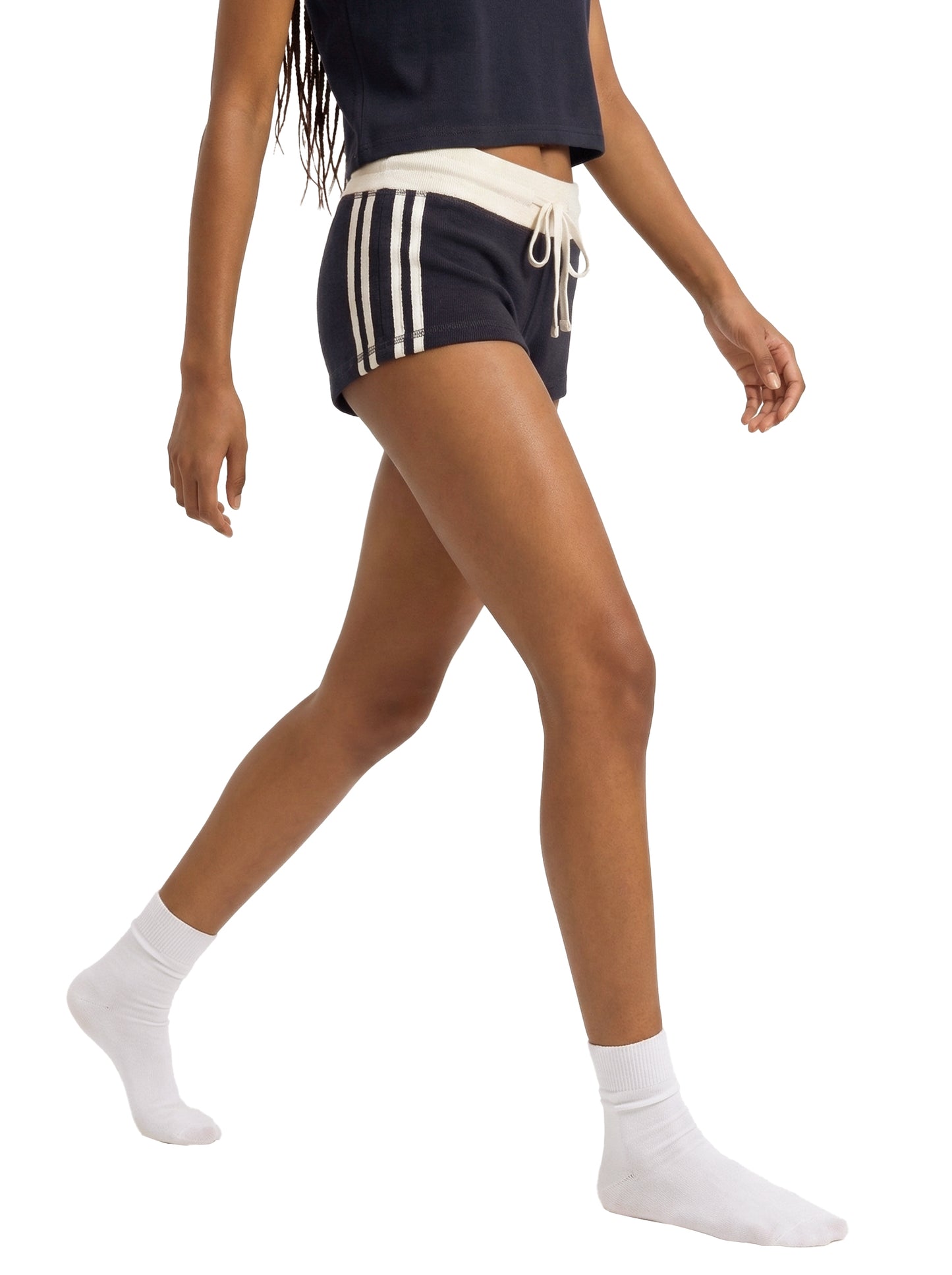 No 180 Velocity Contrast Track Shorts