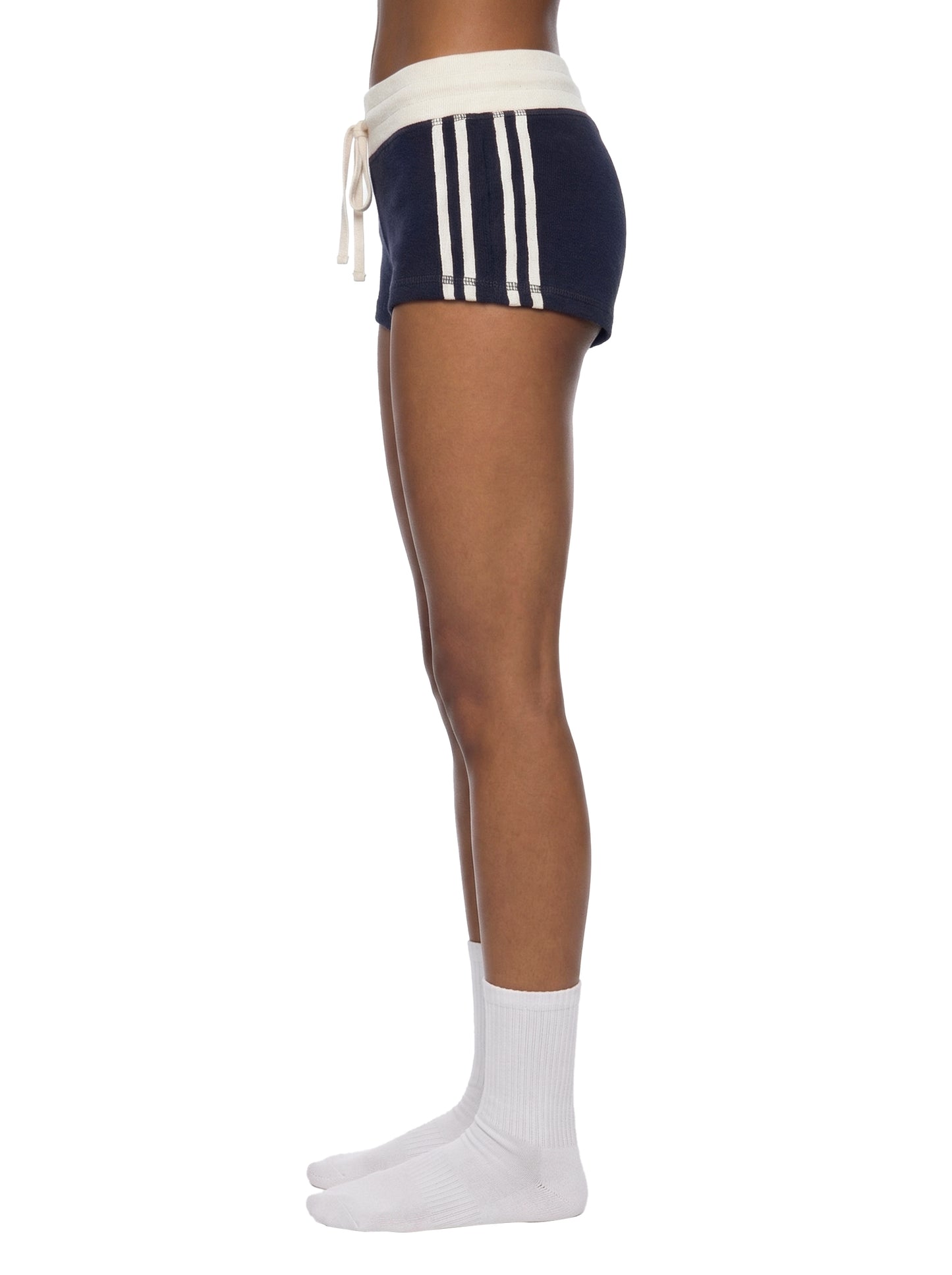 No 180 Velocity Contrast Track Shorts